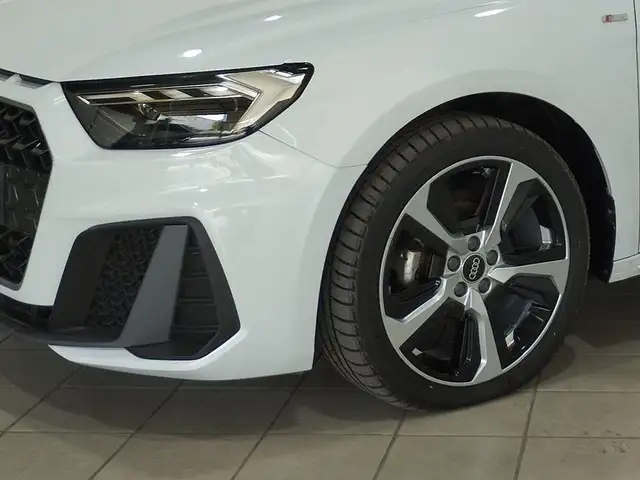 Audi A1 view 6
