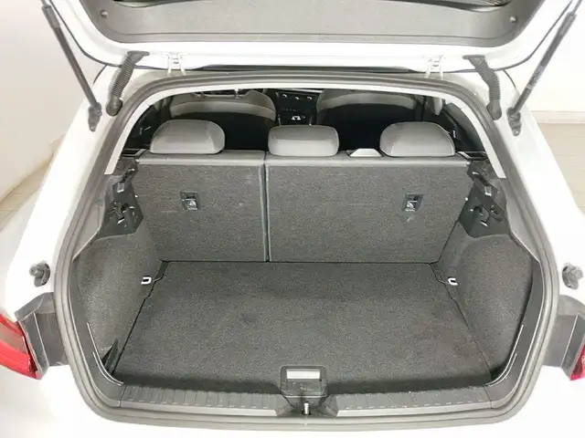 Audi A1 view 10