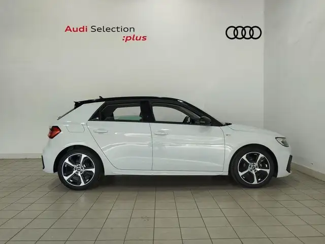 Audi A1 view 3