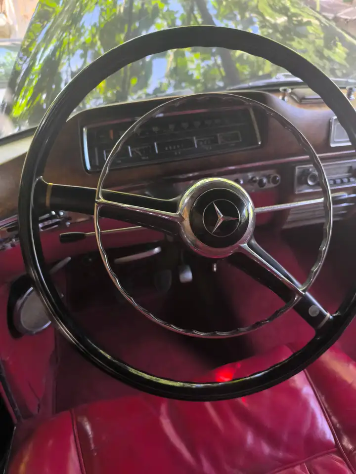 Mercedes-Benz 220s ponton coupé, foto 11