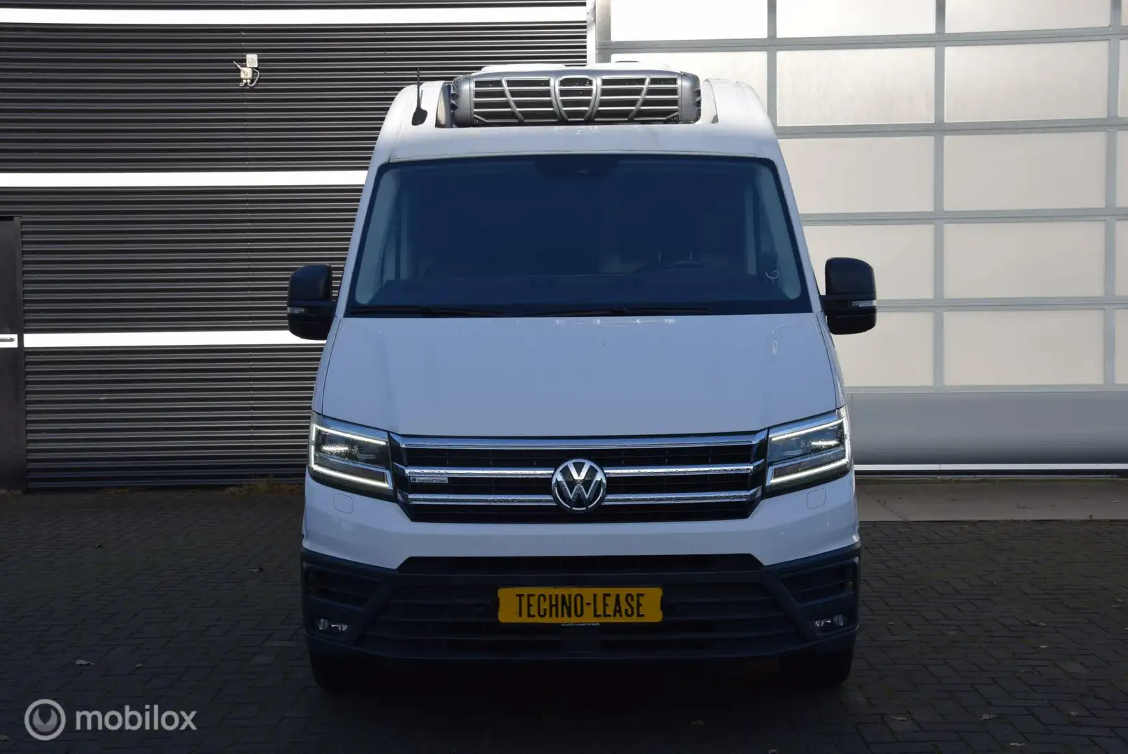 Volkswagen Crafter Bestel e-Crafter L3H3 36 kWh koelwagen koeling Wit - 2