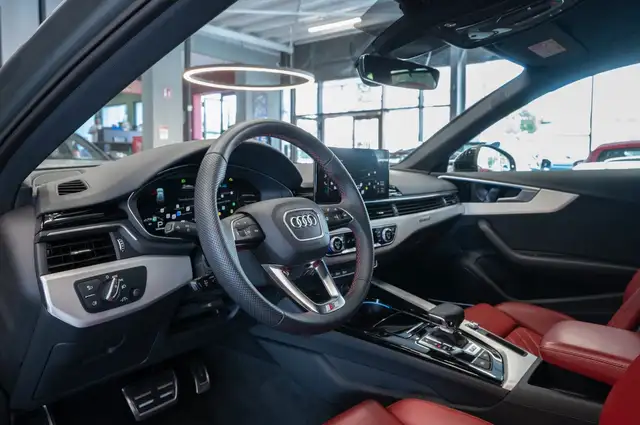 Audi S4 view 10