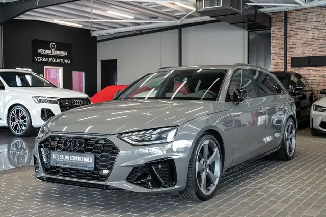 Audi S4 view 2