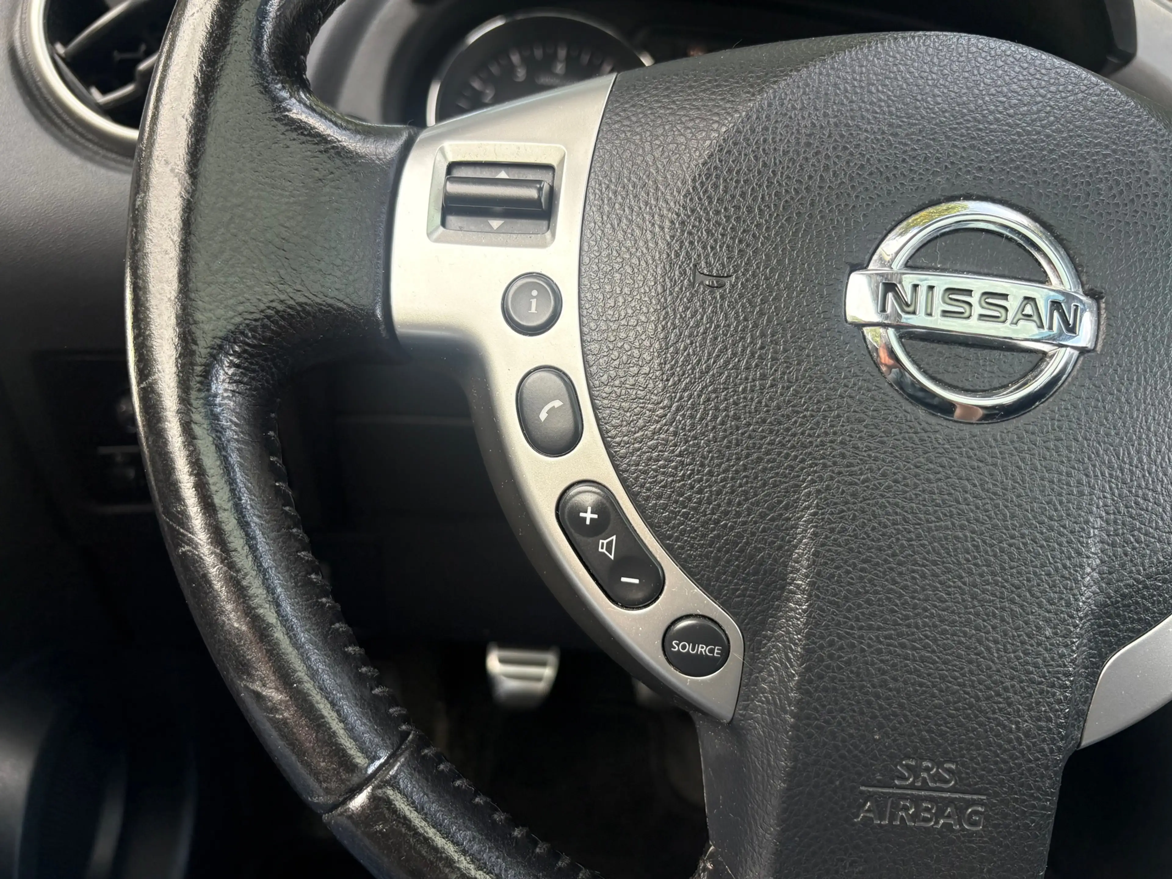Nissan Qashqai+2 Connect Edition 2.0 141 pk - 7 persoons - climate — photo 13