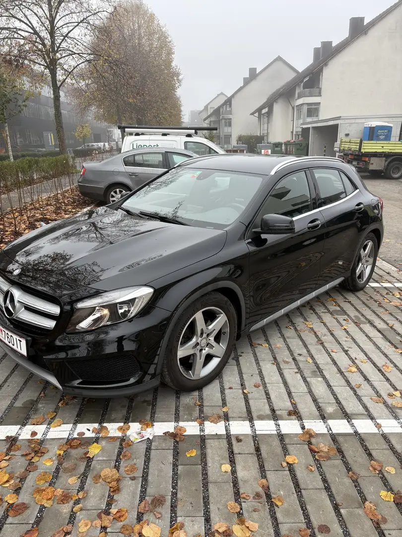Mercedes-Benz GLA 220 CDI 4MATIC Aut. - 1