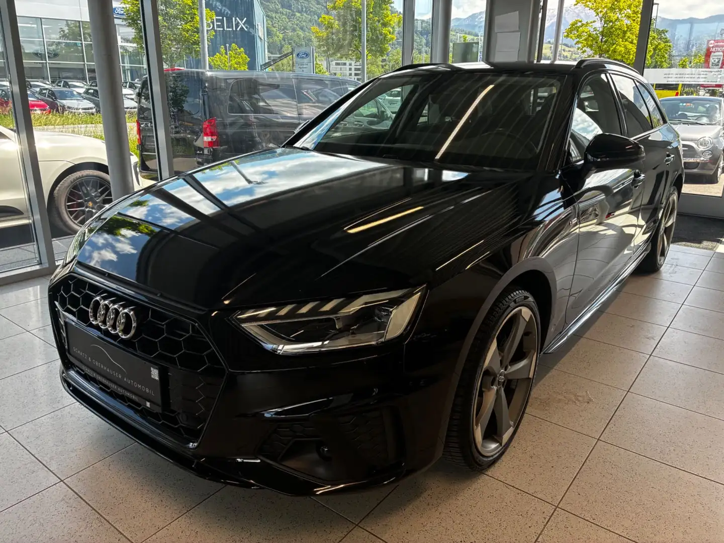 Audi A4 35 TDI S line Schwarz - 1