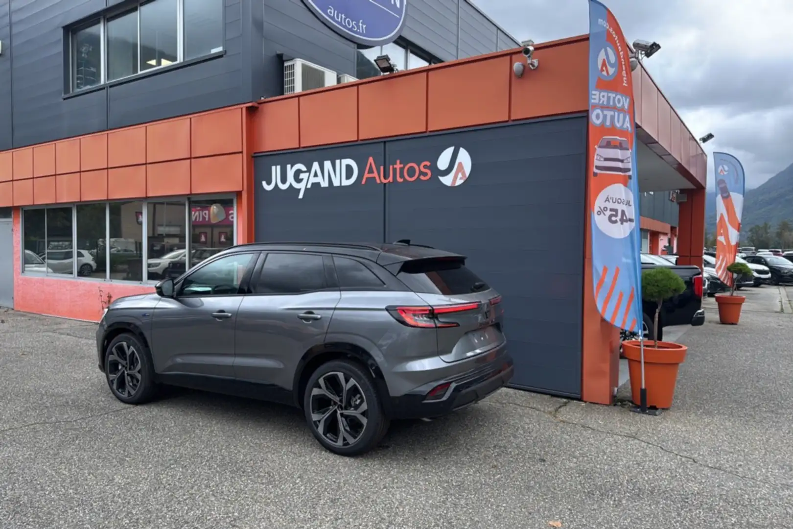 Renault Austral ETECH 200 ESPRIT ALPINE Gris - 2