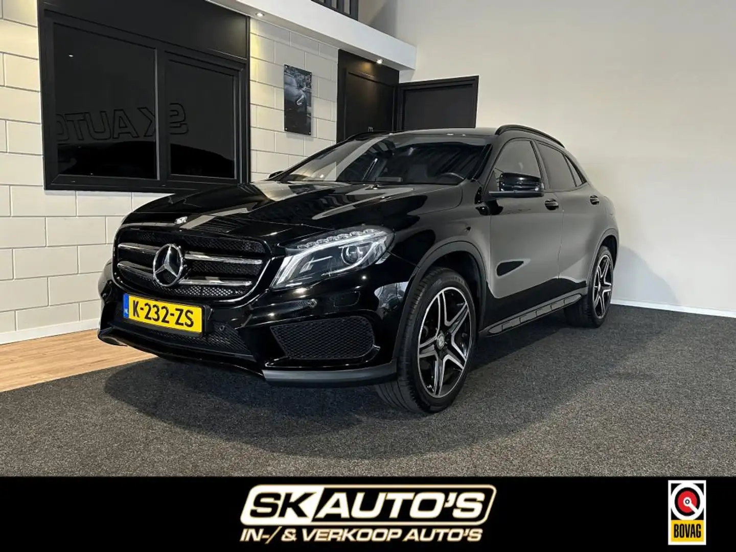 Mercedes-Benz GLA 200 200 PREMIUM PLUS AMG PACK l CAMERA l 19''l NAVI l Noir - 1
