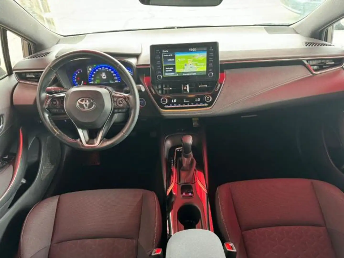 Toyota Corolla hybrid Touring Sports 125H Active Tech Gris - 2