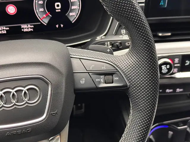 Audi A4 view 17