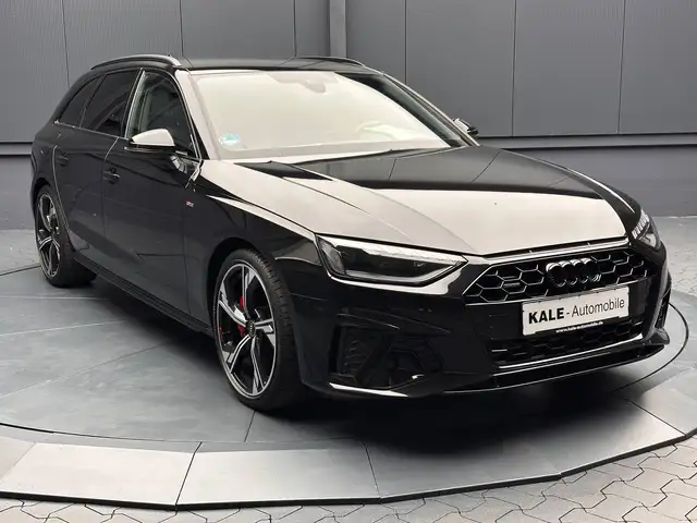 Audi A4 view 7