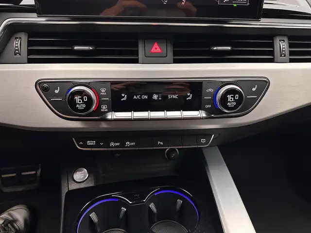 Audi A4 view 20