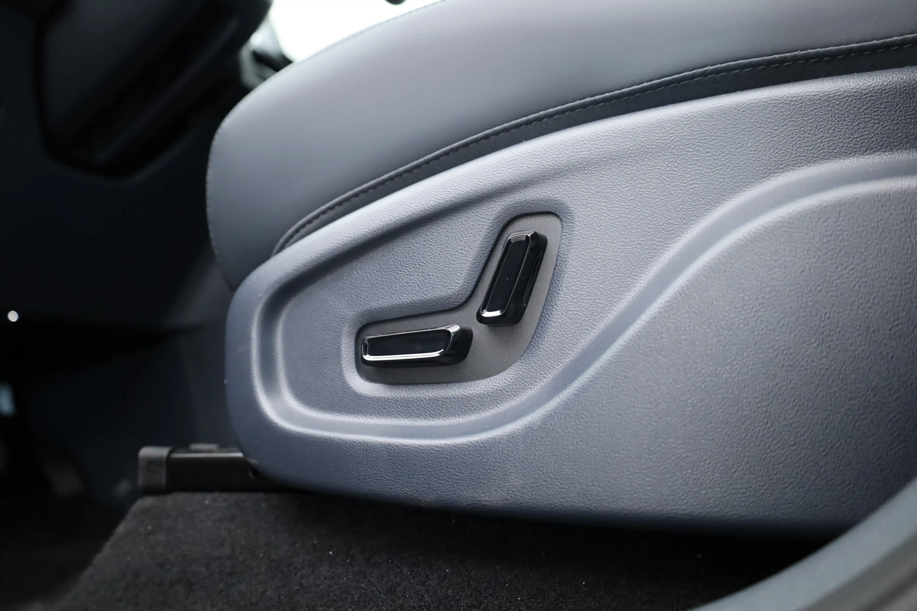 Geely Starray EM-i 1.5 Max | 18.4 kWh Batterij | 83km WLTP | Stoel- s — photo 10