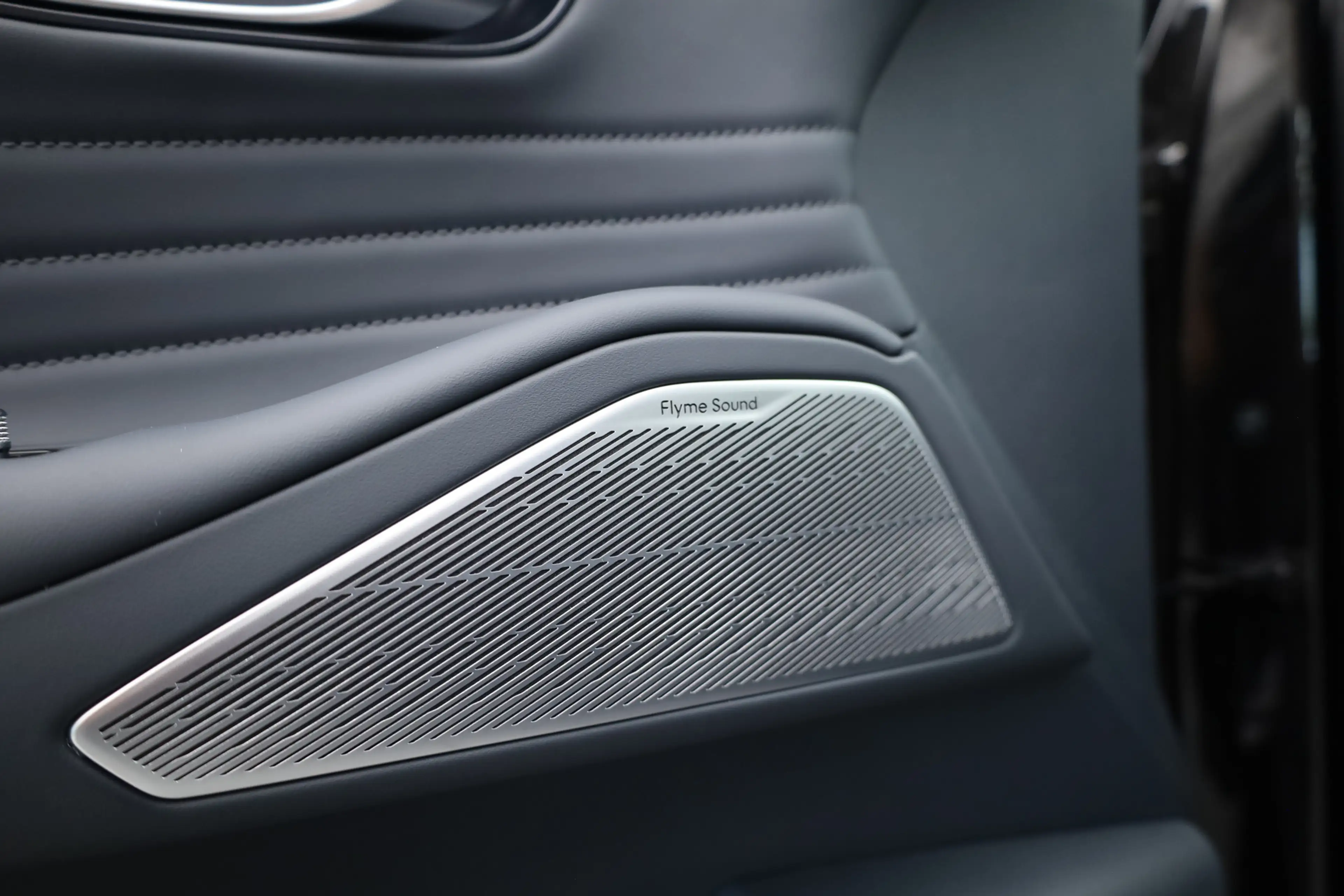Geely Starray EM-i 1.5 Max | 18.4 kWh Batterij | 83km WLTP | Stoel- s — photo 11