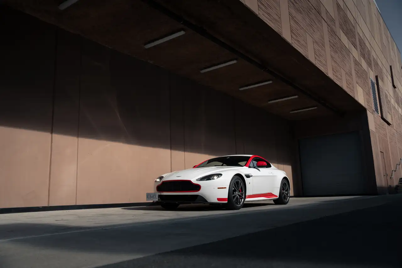 2015 Aston Martin Vantage