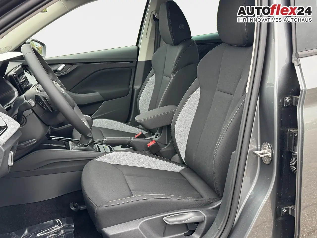 Skoda Scala Extra Plus 1,5 TSI DSG 2ZoKlima Kamera 2 x PDC..., миниатюра 26