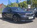 BMW 520 d Touring M Sport //Autobahnassistent AHK Schwarz - thumbnail 3