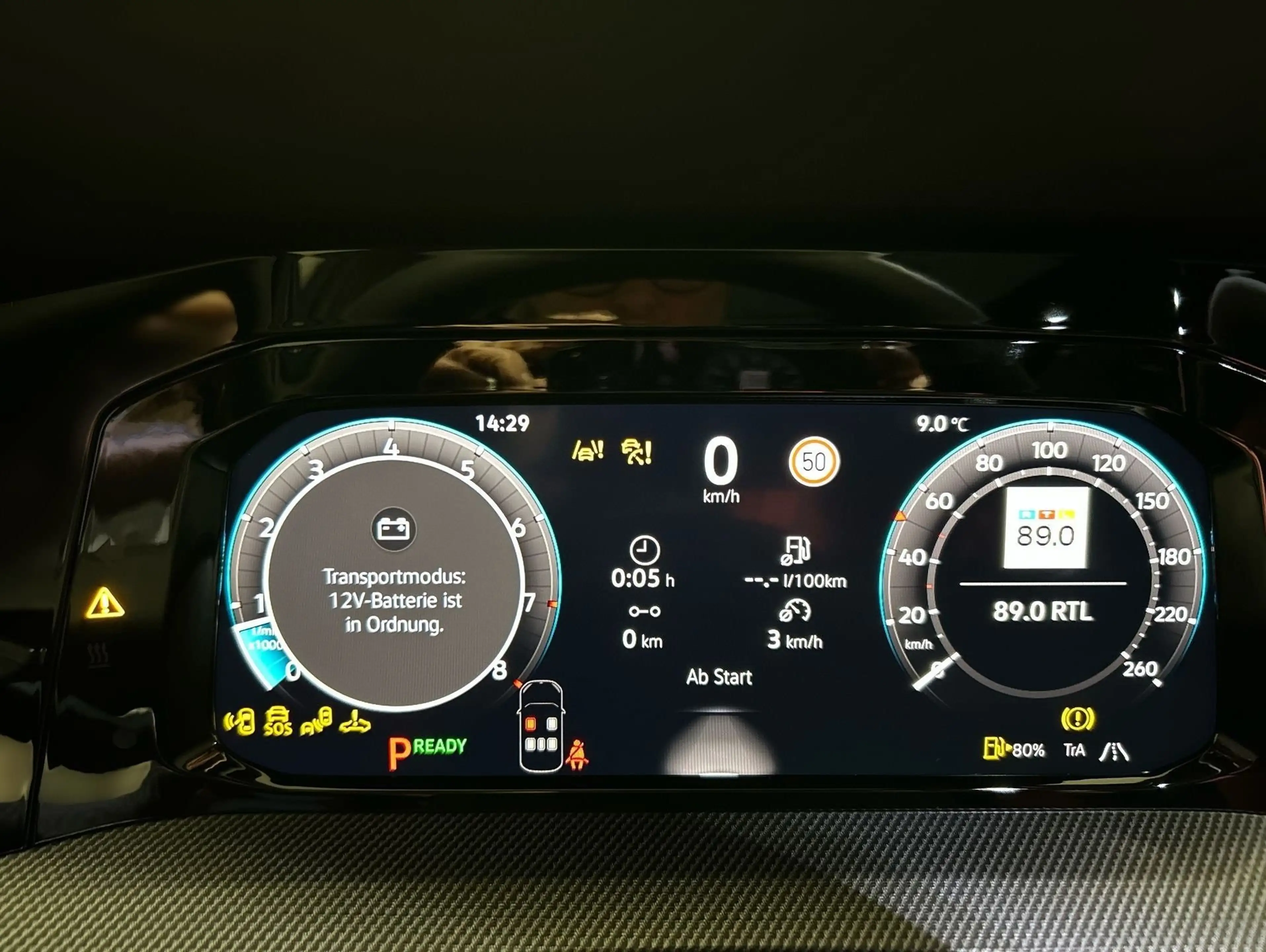 Volkswagen Golf Variant 1.5 eTSI DSG R-Line CarPlay Pano ACC — photo 8