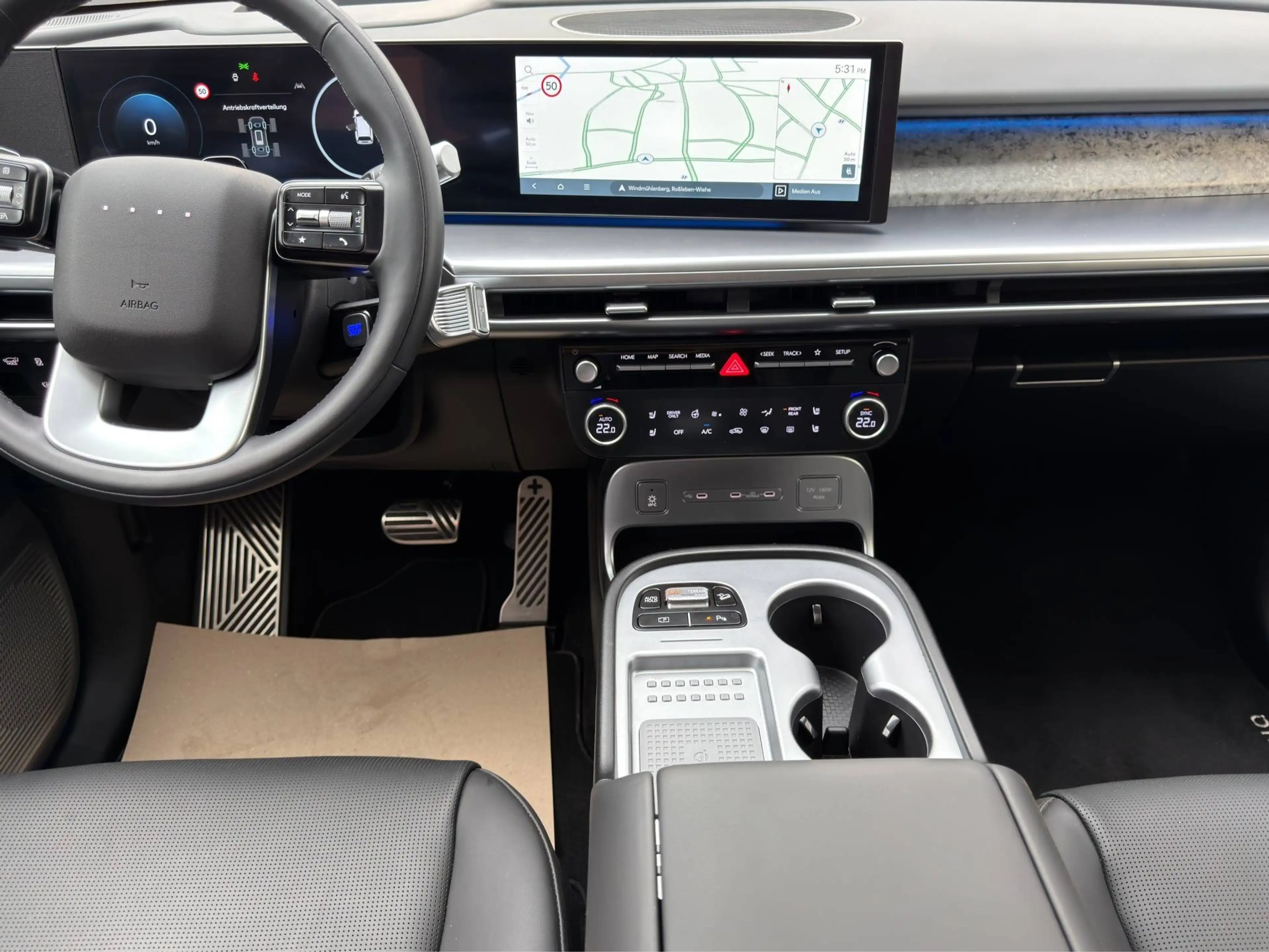 Hyundai IONIQ 9 IONIQ 9 110kWh 4WD UNIQ 6-SITZER RELAXPAKET + PANORAMAGLASDACH - 98,3% SOC — photo 16
