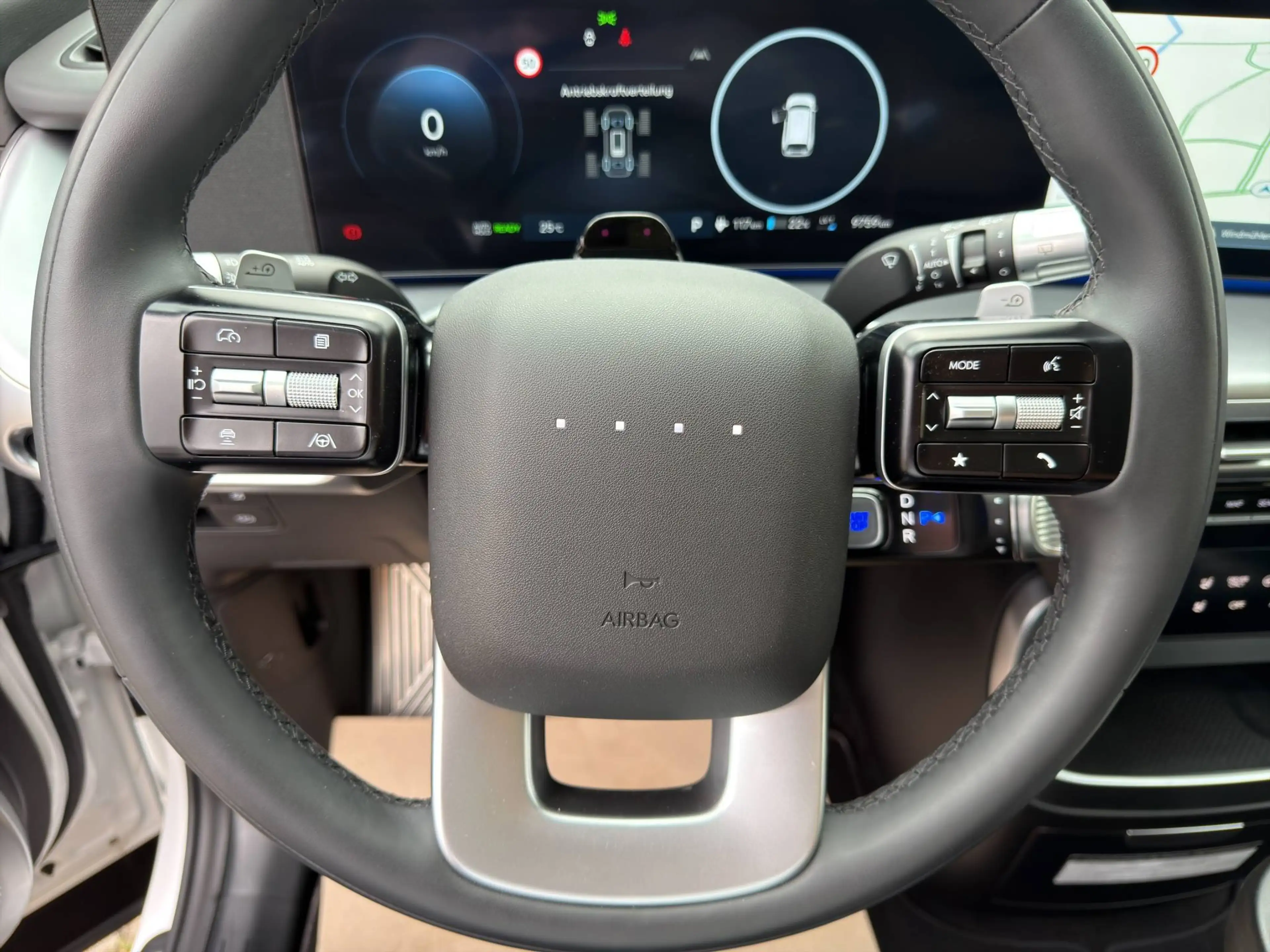Hyundai IONIQ 9 IONIQ 9 110kWh 4WD UNIQ 6-SITZER RELAXPAKET + PANORAMAGLASDACH - 98,3% SOC — photo 32