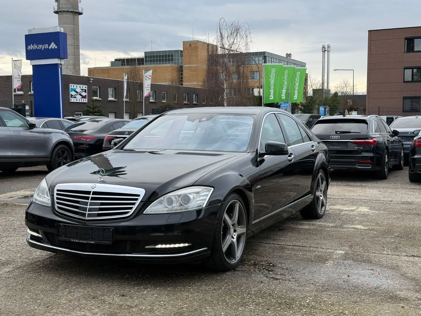 Mercedes-Benz S 400 Hybrid/V6/AMG/LEDLeder/ACC/H&K/Mass/Beluft/ Schwarz - 2