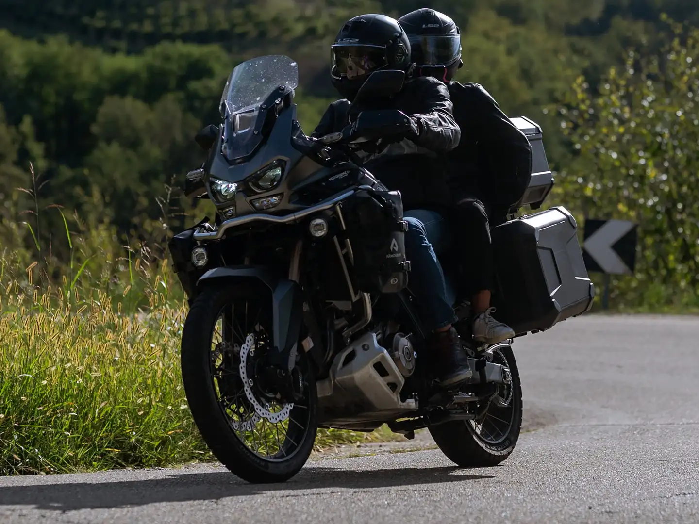 Honda Africa Twin Adventure Sport Travel Edition Nero - 1