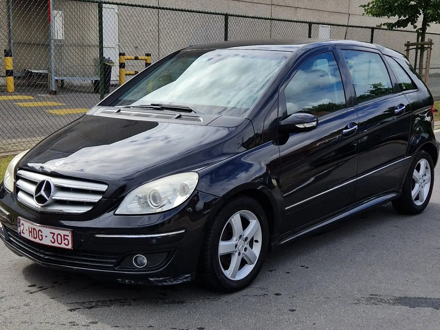 Mercedes-Benz B 200 B 200 Turbo Autotronic Noir - 1