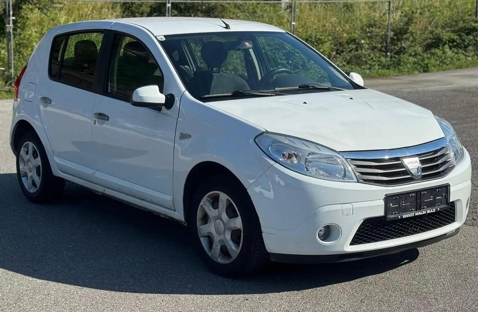 Dacia Sandero 1,2 16V - 1