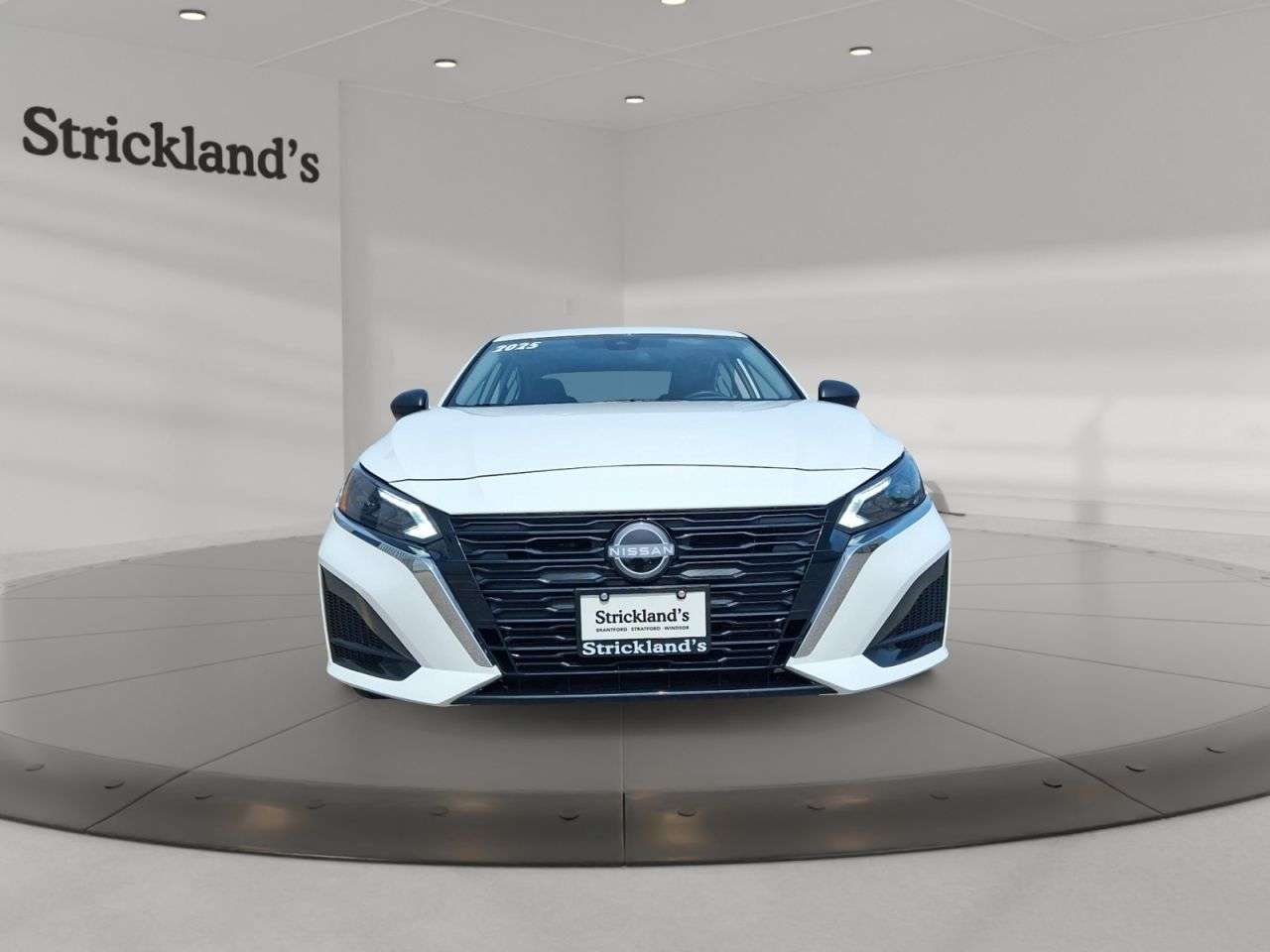 2025 Nissan Altima S AWD — photo 1