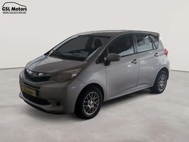 Subaru Trezia 1.4D 90cv gris métallisé02/12 Airco Radio CD