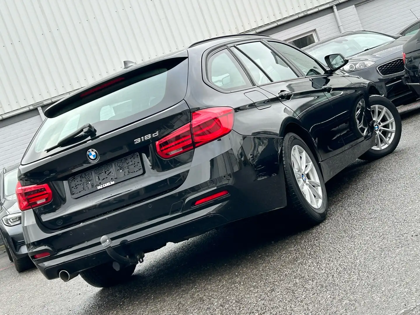 BMW 318 Touring dA * 1ER PROP + GPS + JANTES + GARANTIE * Noir - 2