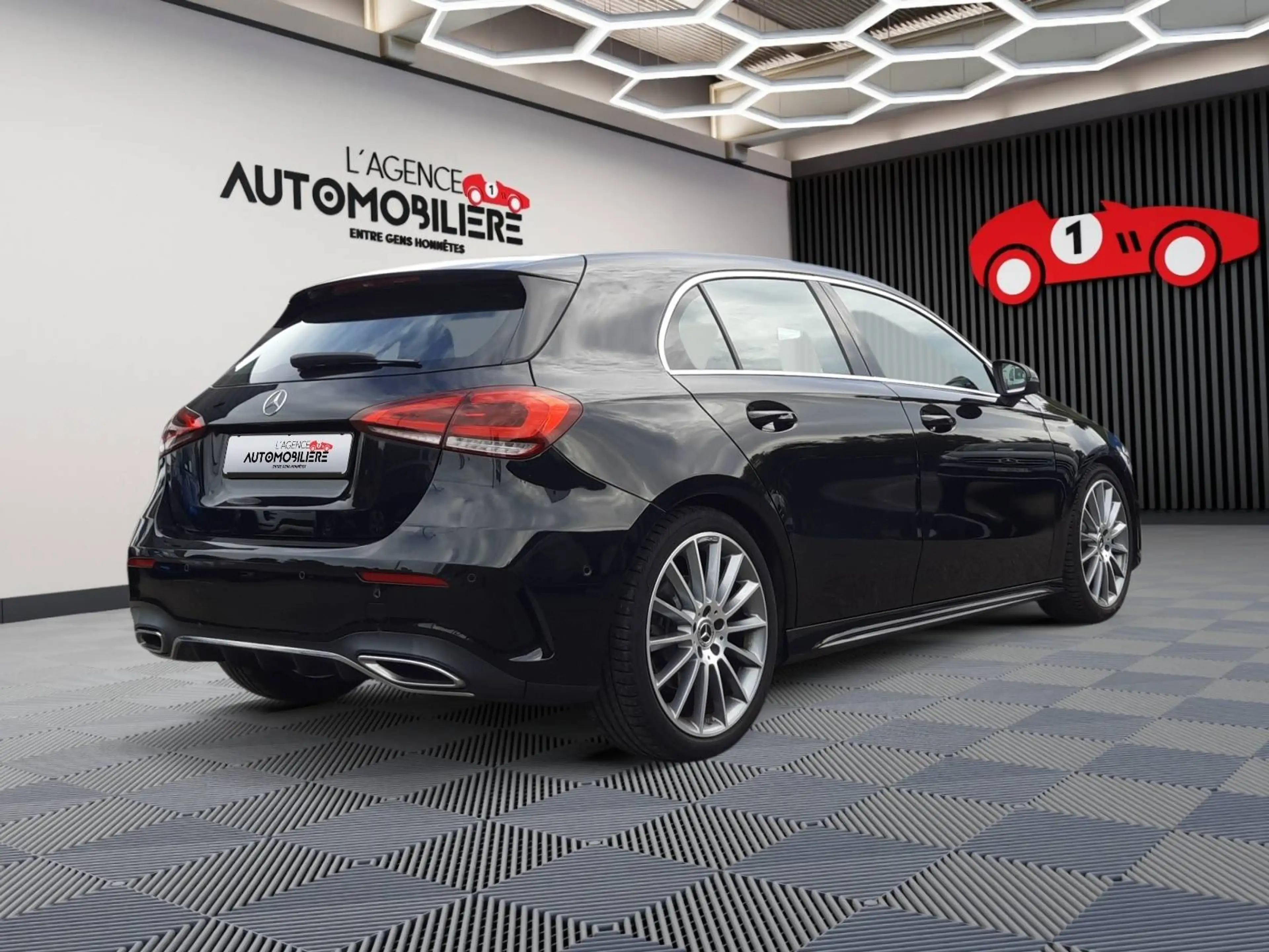 Mercedes-Benz A 200 A 200 Business Solution AMG / Garantie 12 Mois — photo 5