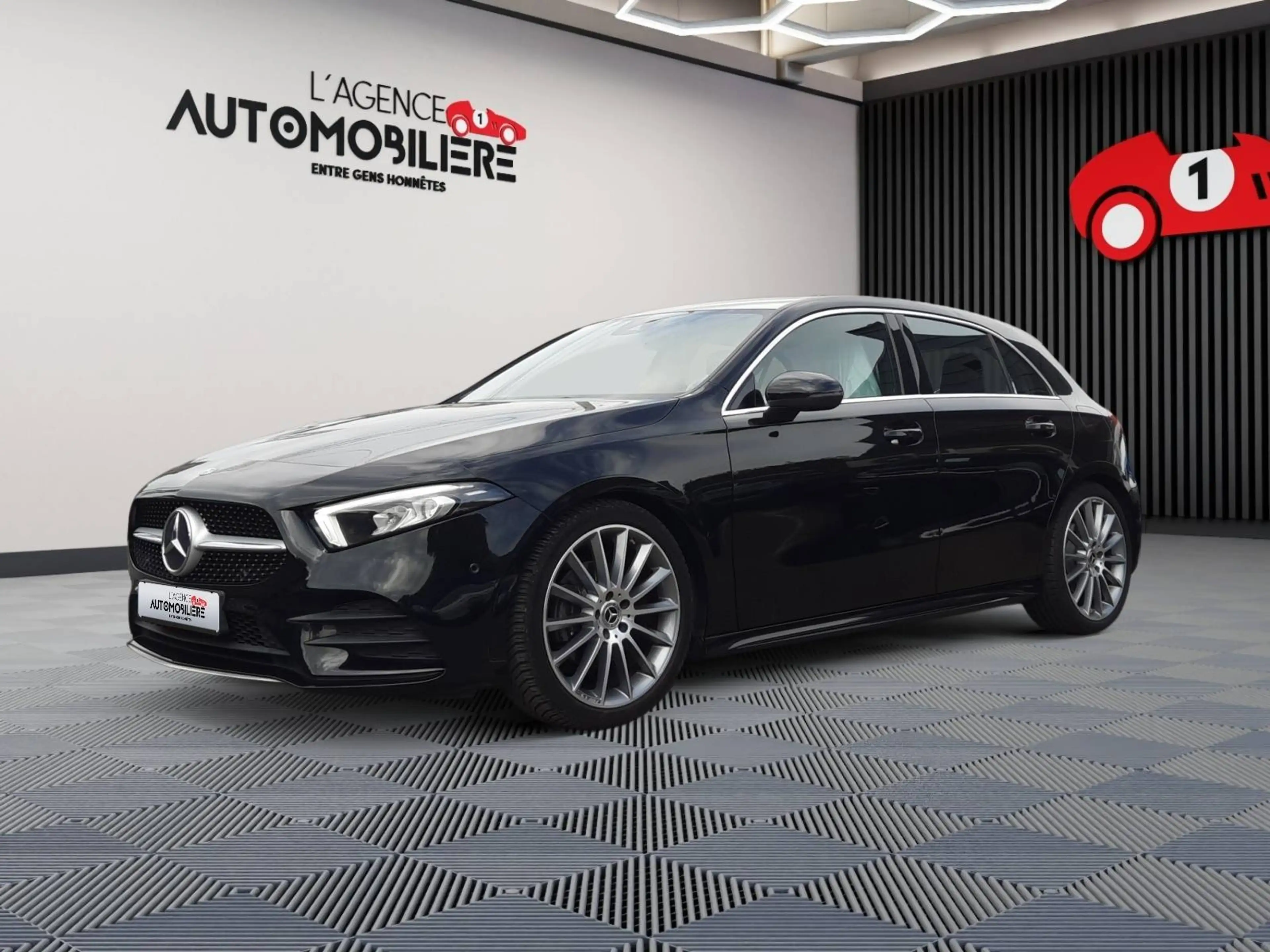Mercedes-Benz A 200 A 200 Business Solution AMG / Garantie 12 Mois
