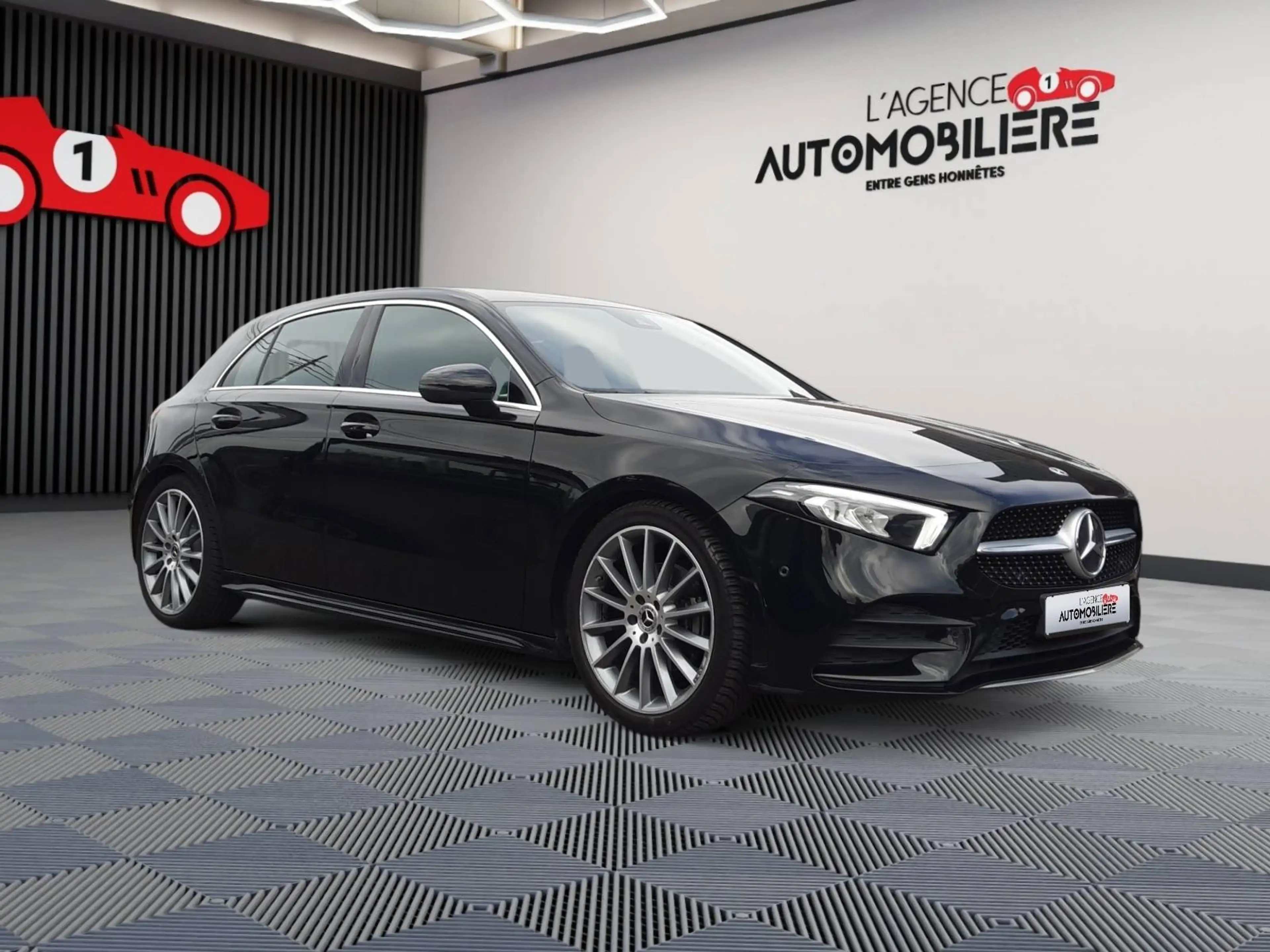 Mercedes-Benz A 200 A 200 Business Solution AMG / Garantie 12 Mois — photo 3