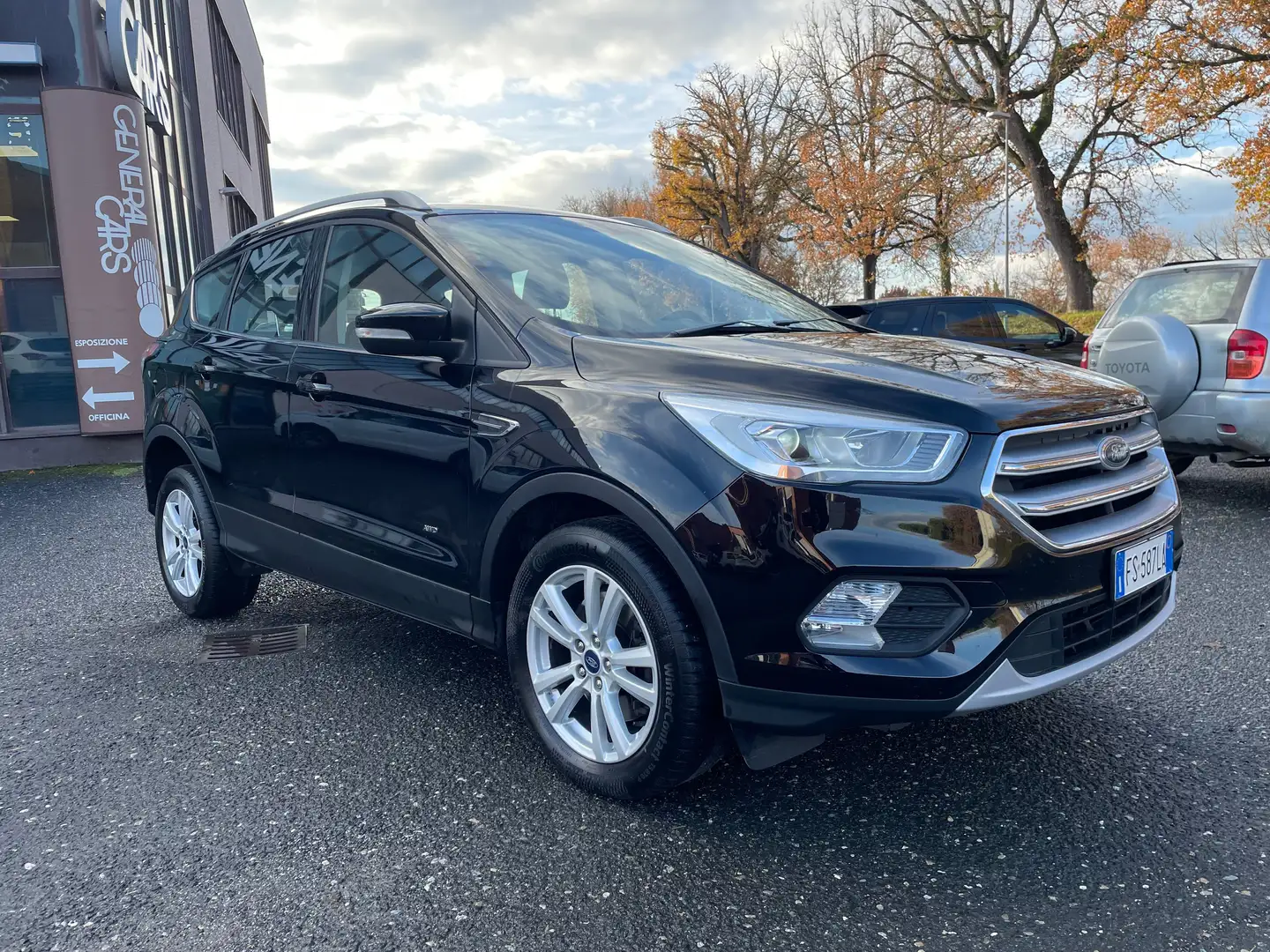 Ford Kuga 2018 2.0 tdci Business s AWD 4X4 - 1