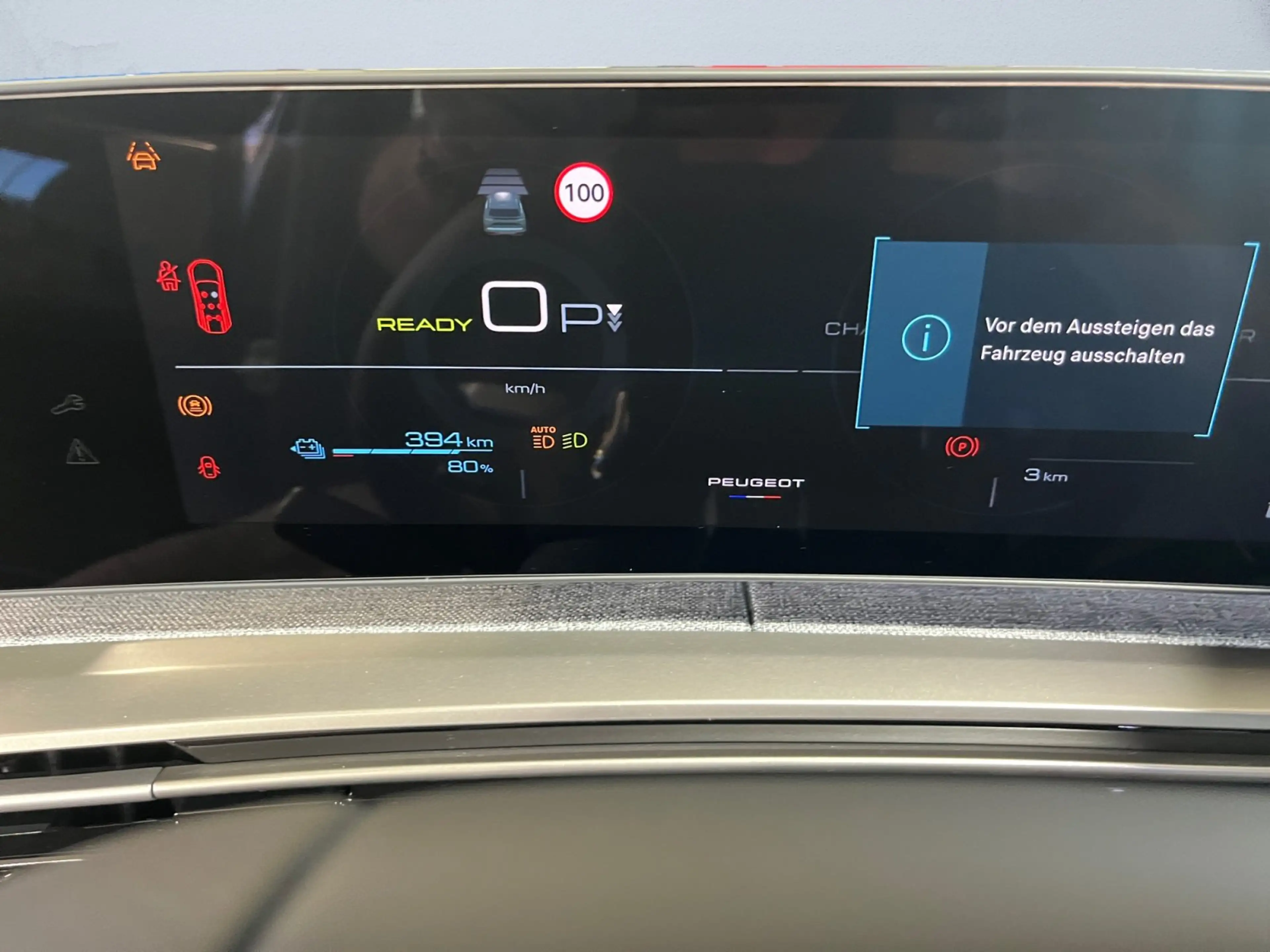 Peugeot 5008 Elektro 210 GT motor Exclusive ACC AHK LED — photo 10