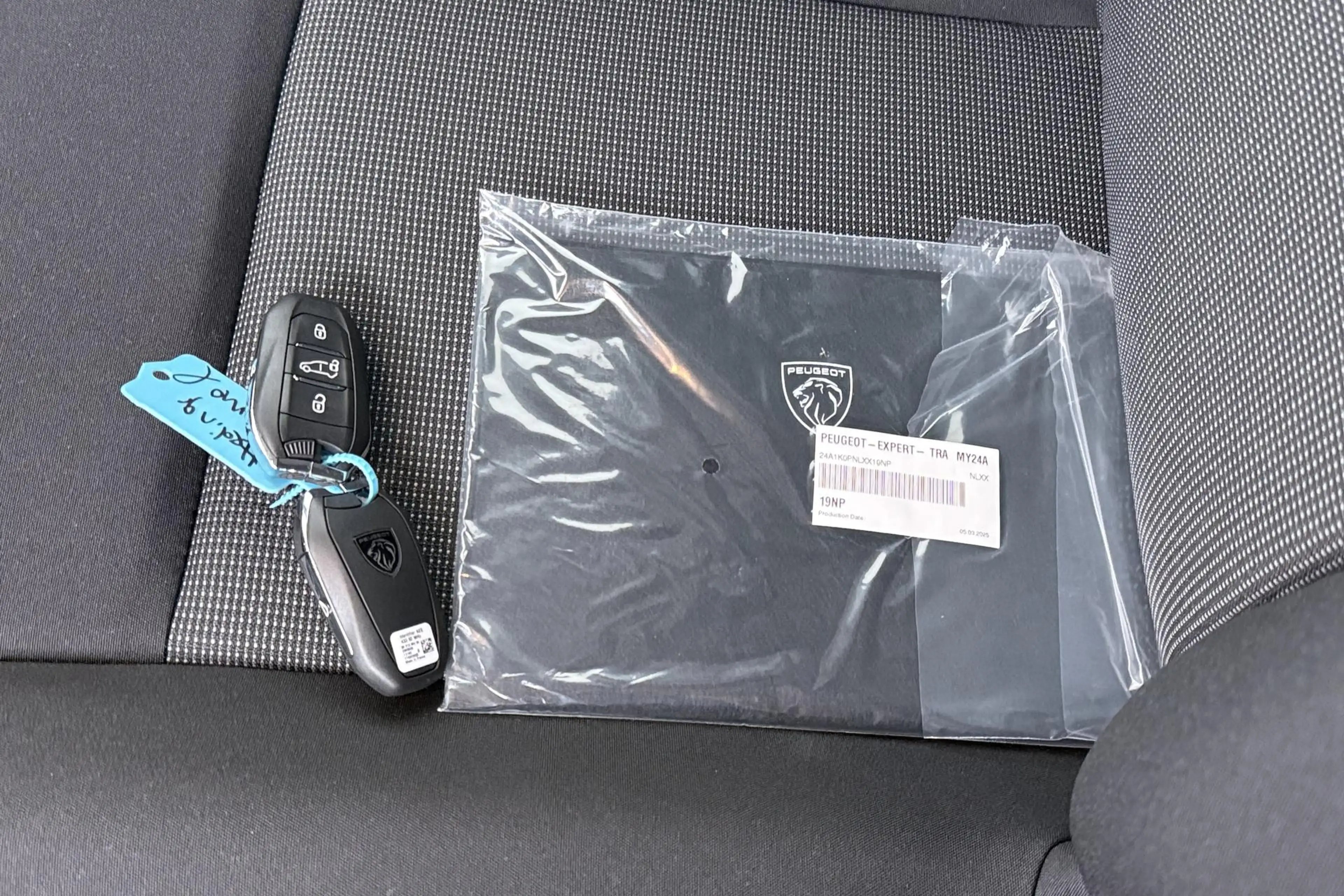 Peugeot Expert 2.2 BlueHDi 150 S&S L3 | Climate Control | Laadrui — photo 10