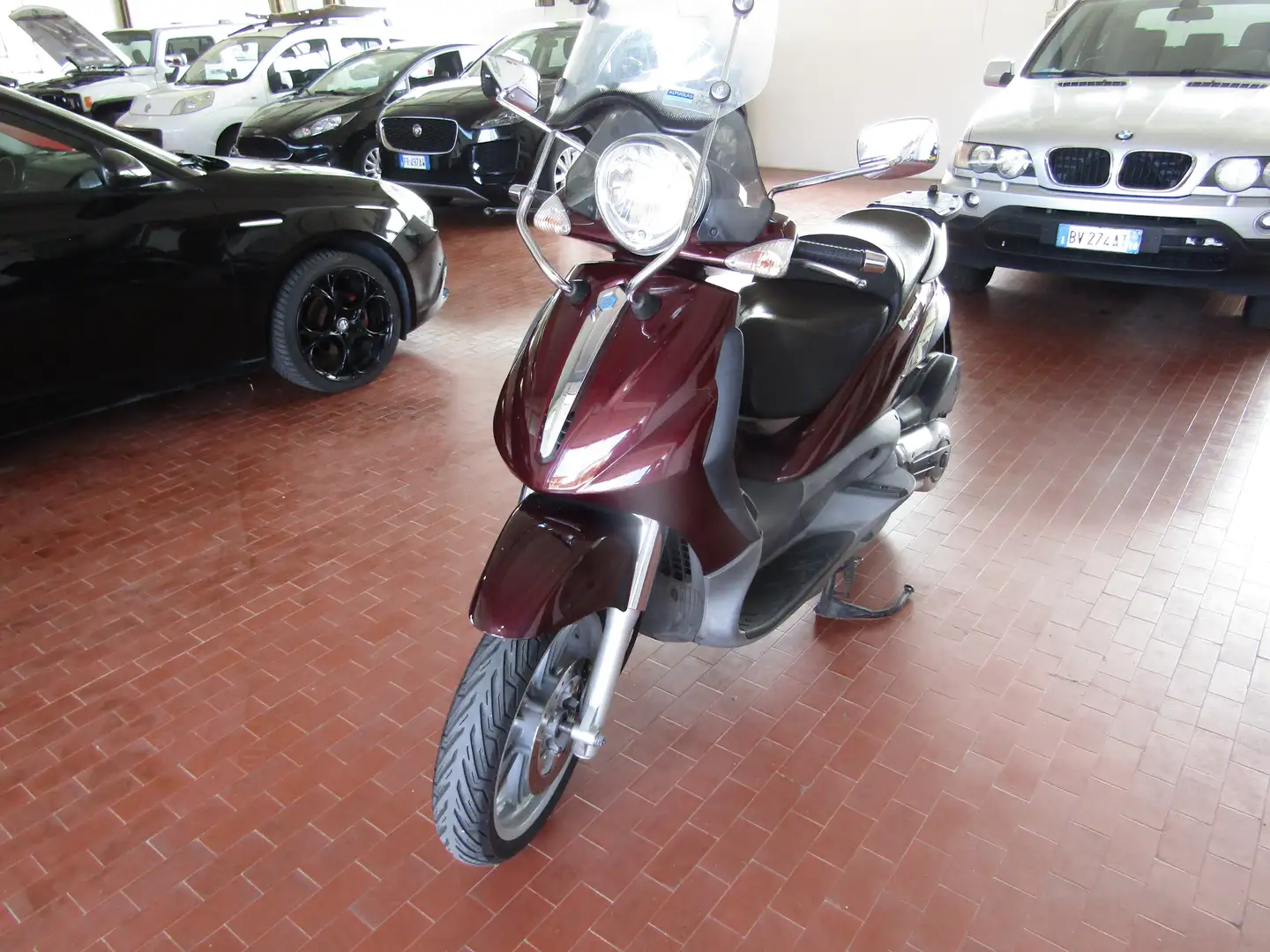 Piaggio Beverly 500 Burdeos - 1