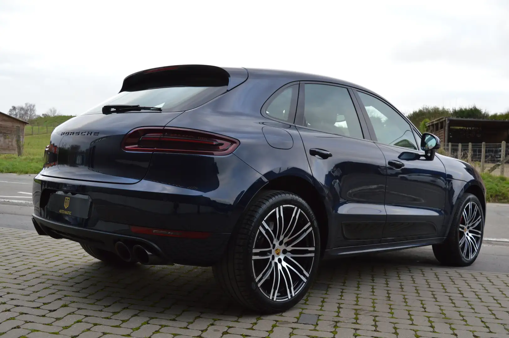 Porsche Macan Turbo 3.6 V6 440 ch Exclusive Performance Edition Azul - 2