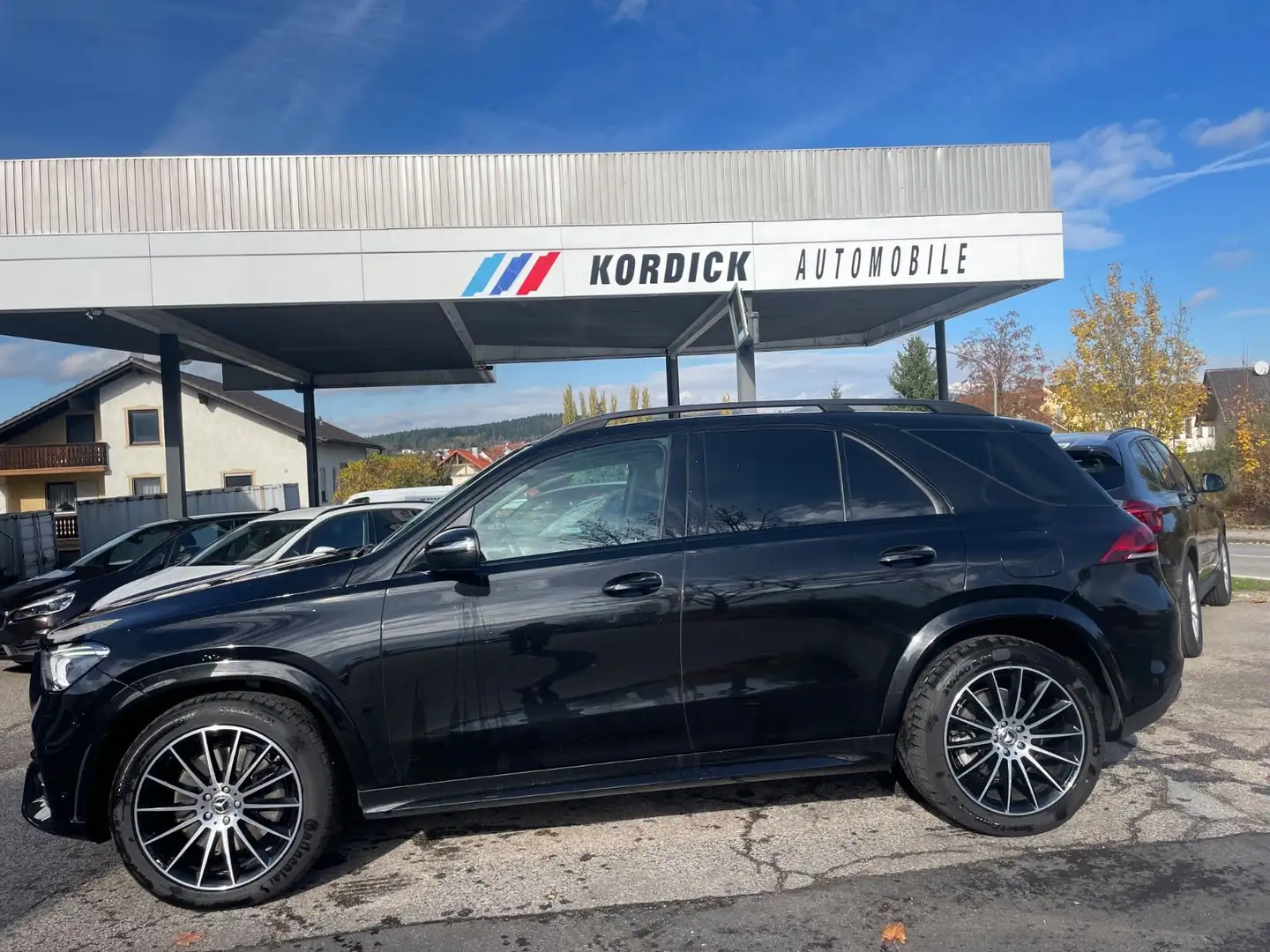 Mercedes-Benz GLE 350 de 4MATIC/2xAMG/AHK/DISTRONIC+ Schwarz - 1