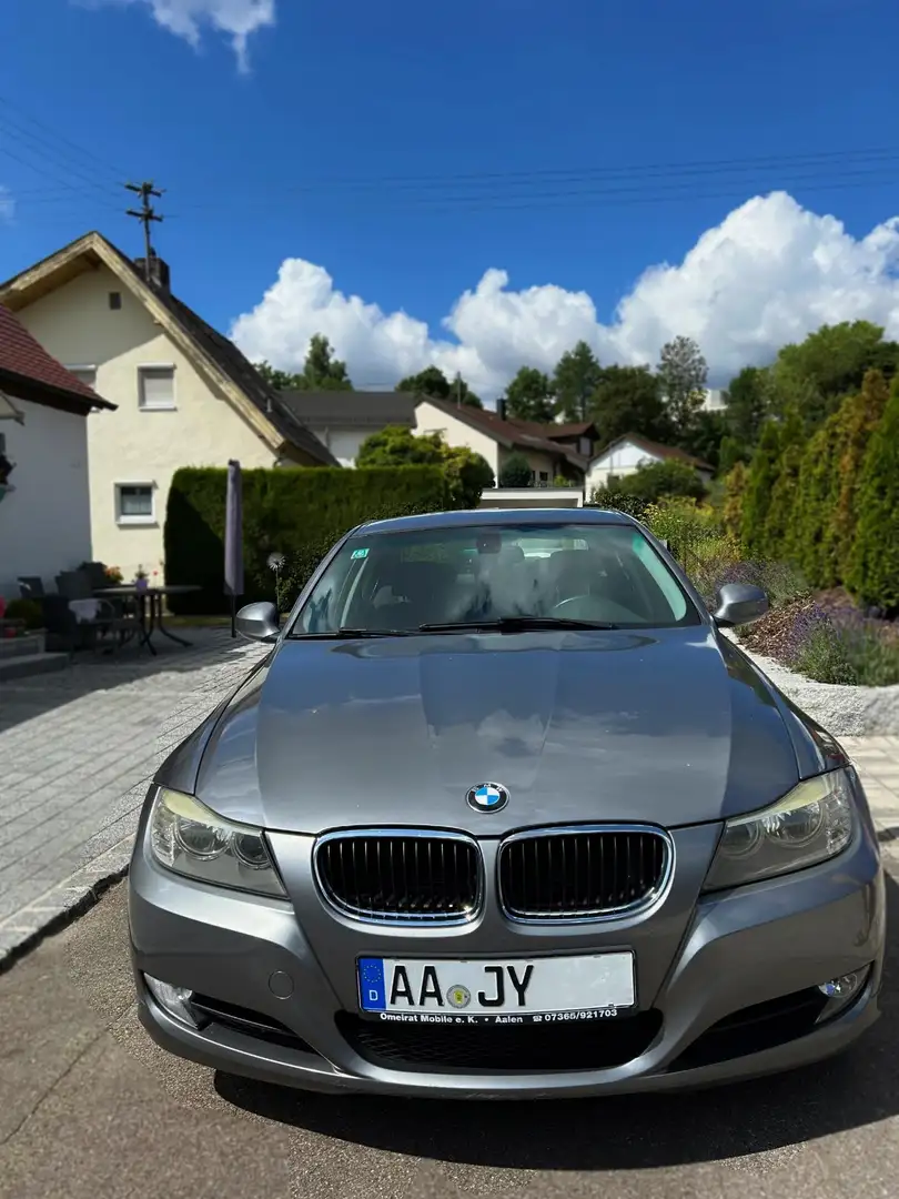 BMW 316 316d DPF Touring - 1