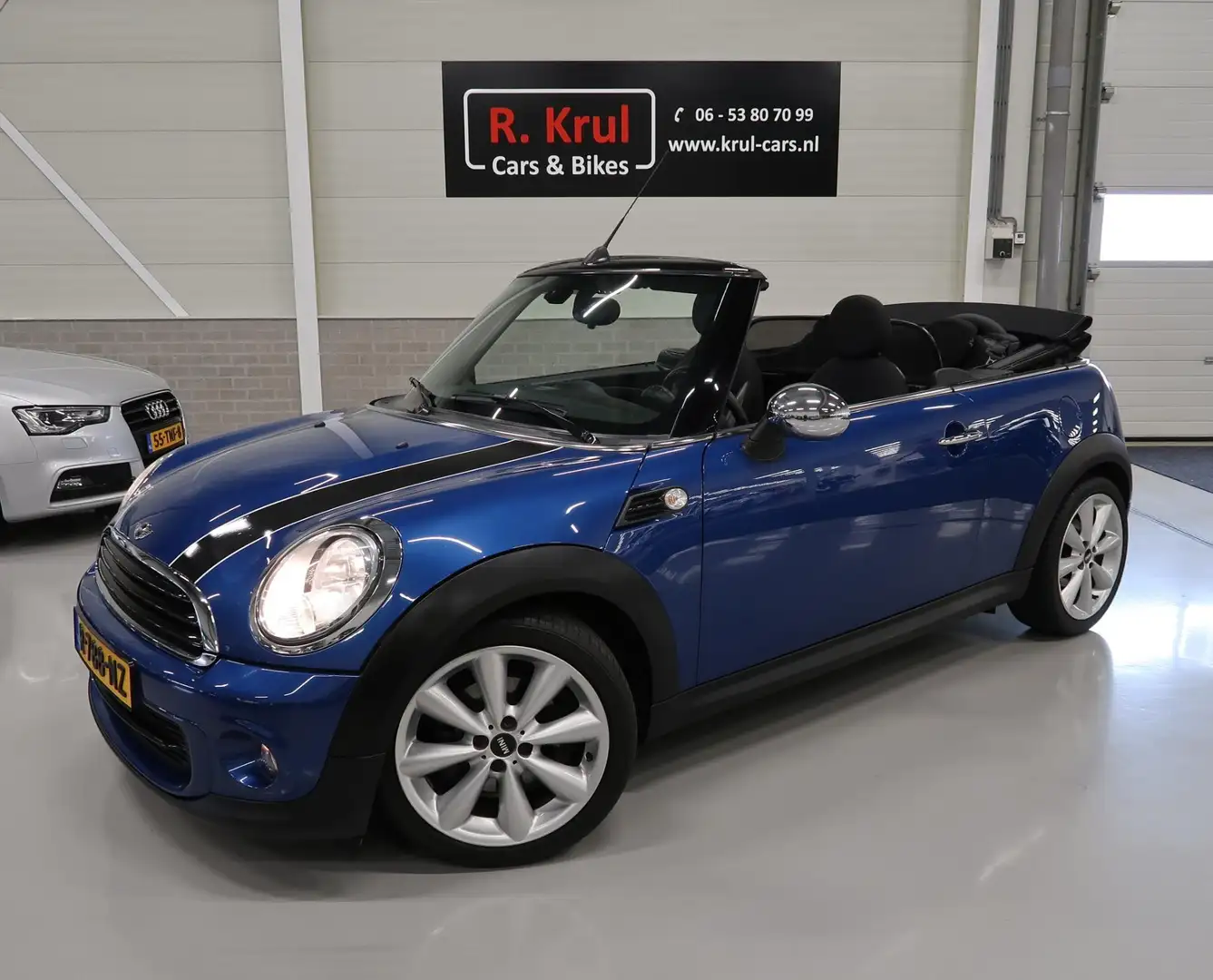 MINI One Cabrio Mini 1.6 Chili Sportstoelen Airco-ecc Half Leer 17 Bleu - 1