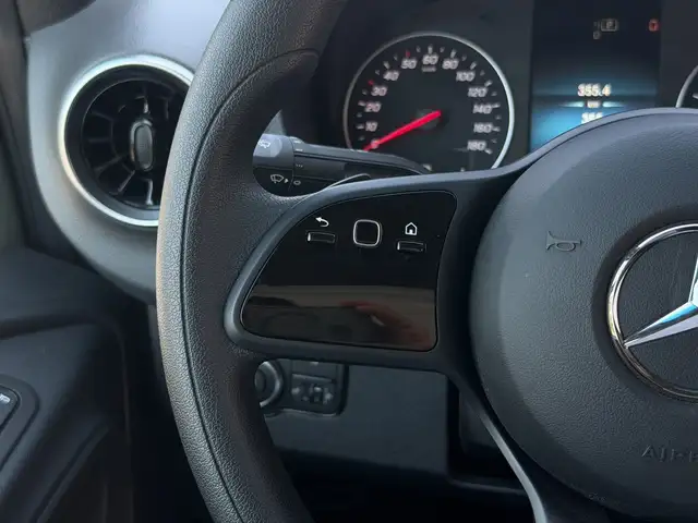 Mercedes-Benz Unknown Model view 15