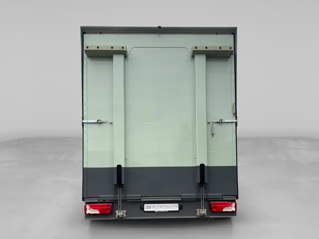 Mercedes-Benz Unknown Model view 5