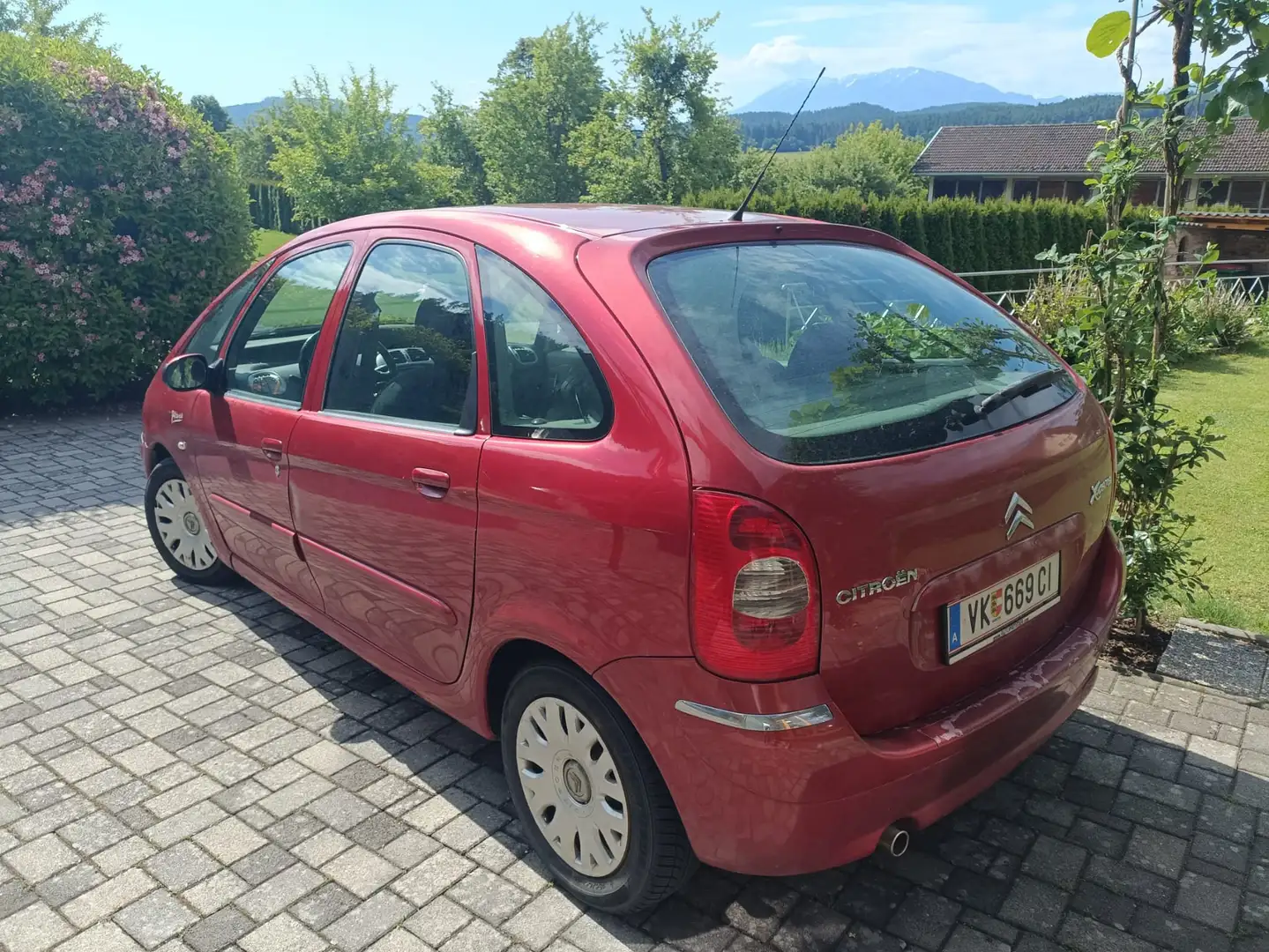 Citroen Xsara Picasso Xsara Picasso 1,6i First First Rood - 2