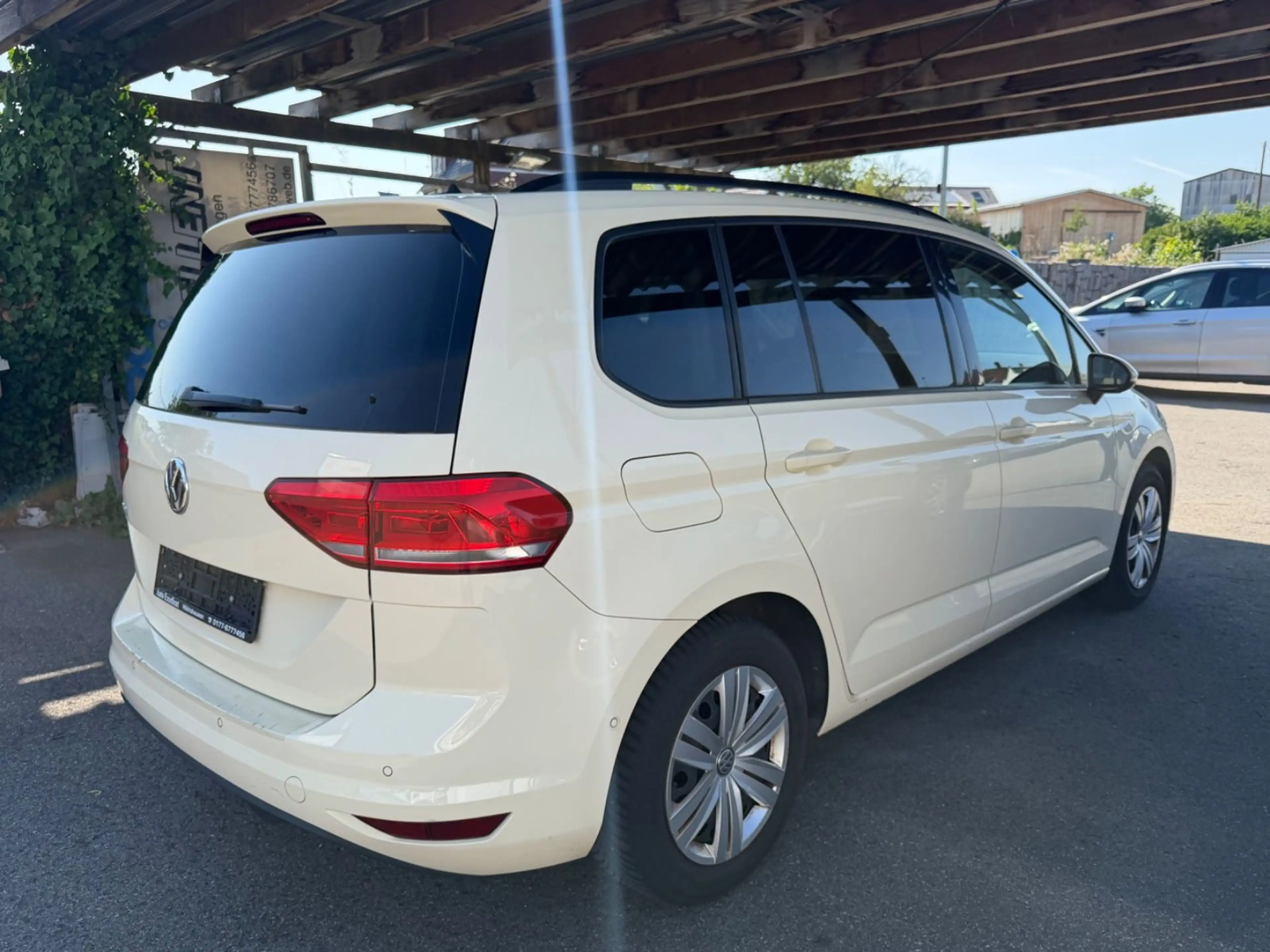 Volkswagen Touran 2.0 TDI°COMFORTLINE°7-SITZER°DSG°SHZ°PDC — photo 6