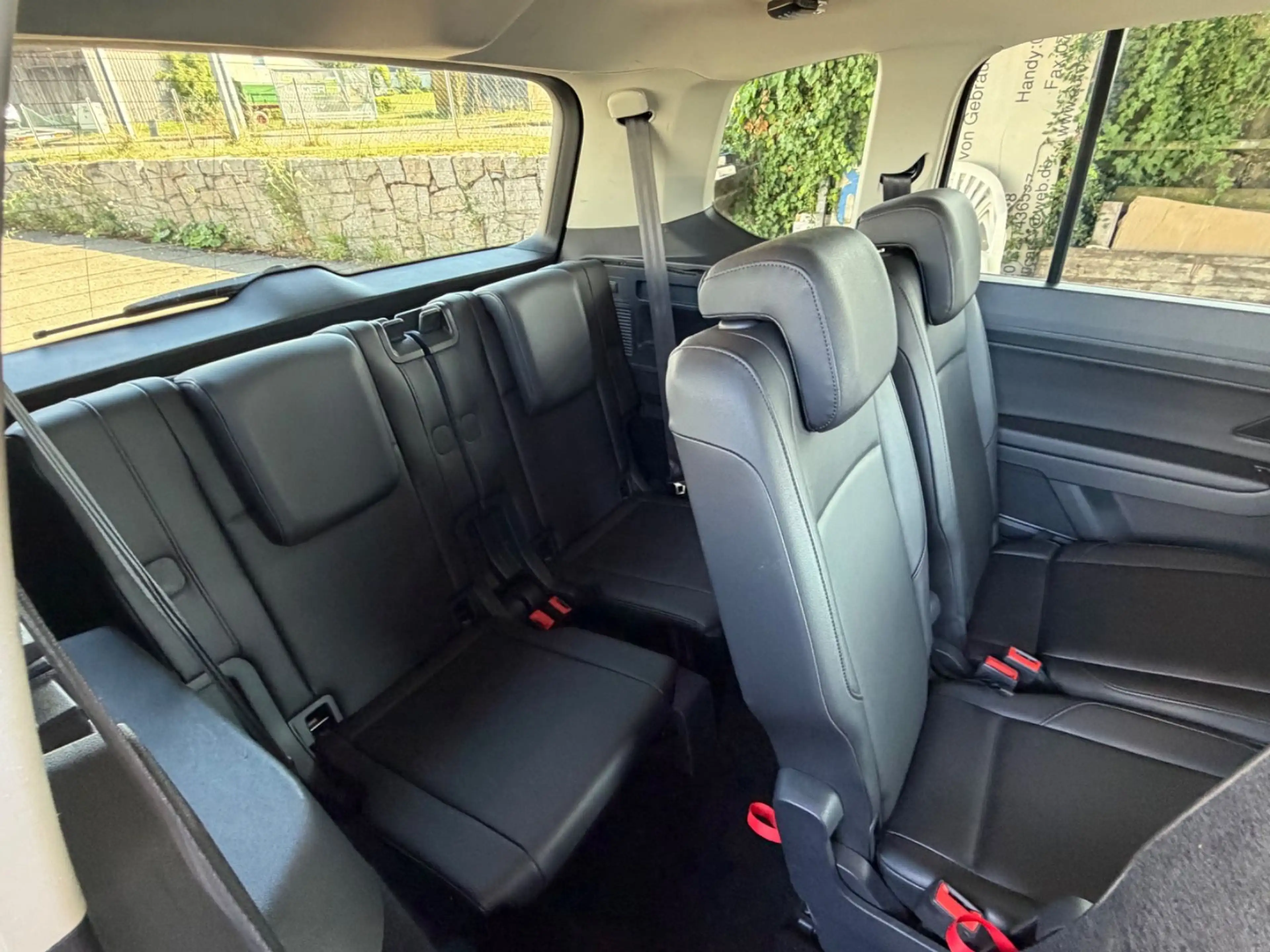 Volkswagen Touran 2.0 TDI°COMFORTLINE°7-SITZER°DSG°SHZ°PDC — photo 15