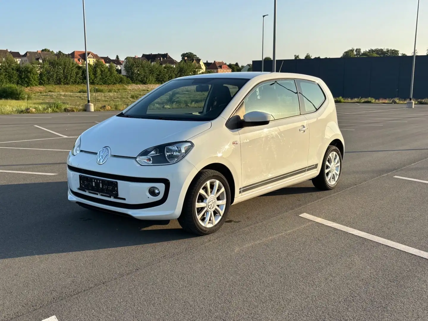 Volkswagen up! club SHZ ALU Klima Blanc - 1