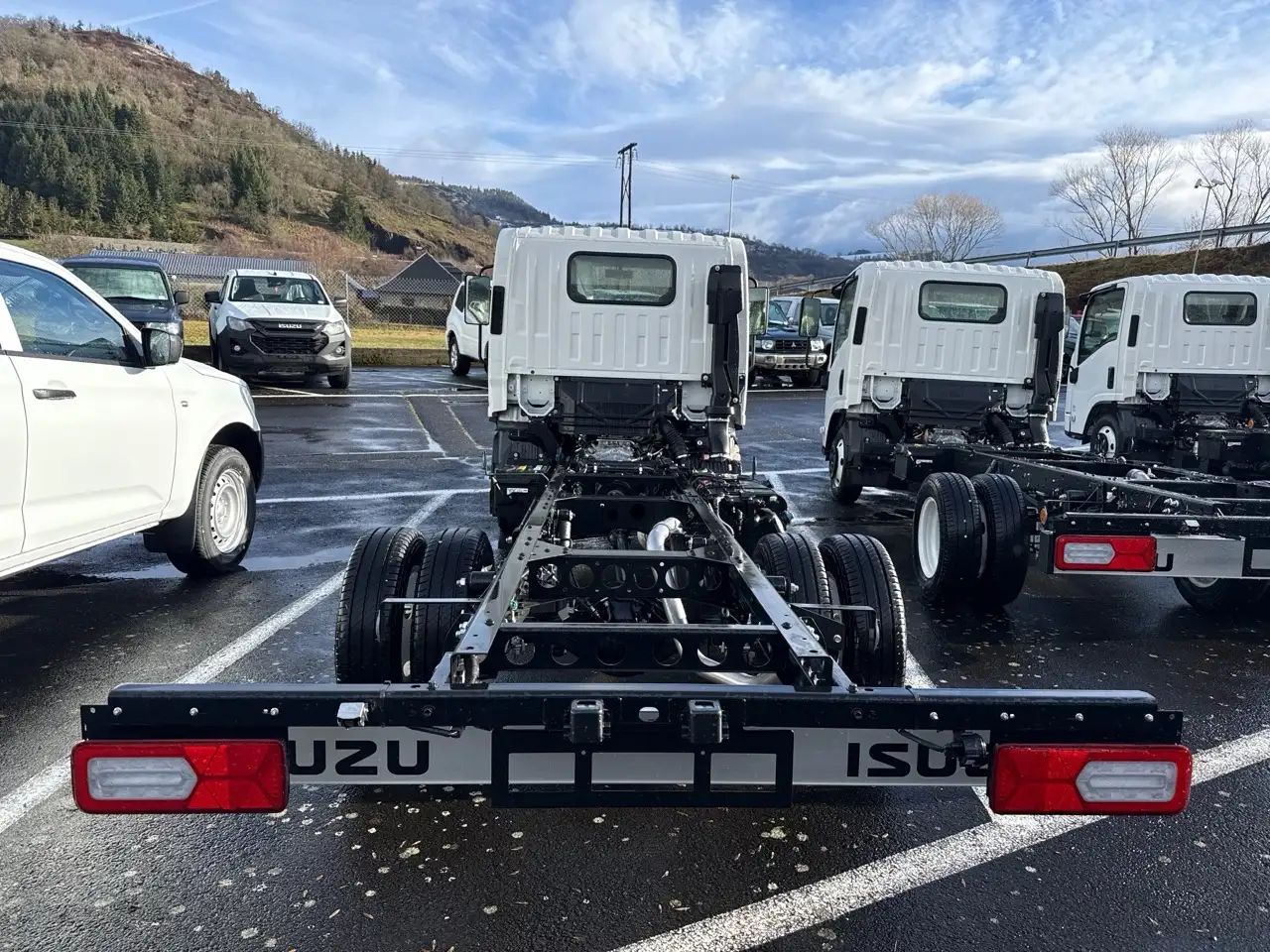 Isuzu Others 2026