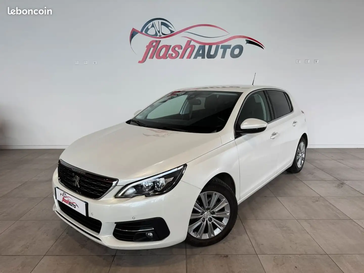 Peugeot 308 II PHASE THP EAT8 130cv-BVA-2021 Blanco - 1